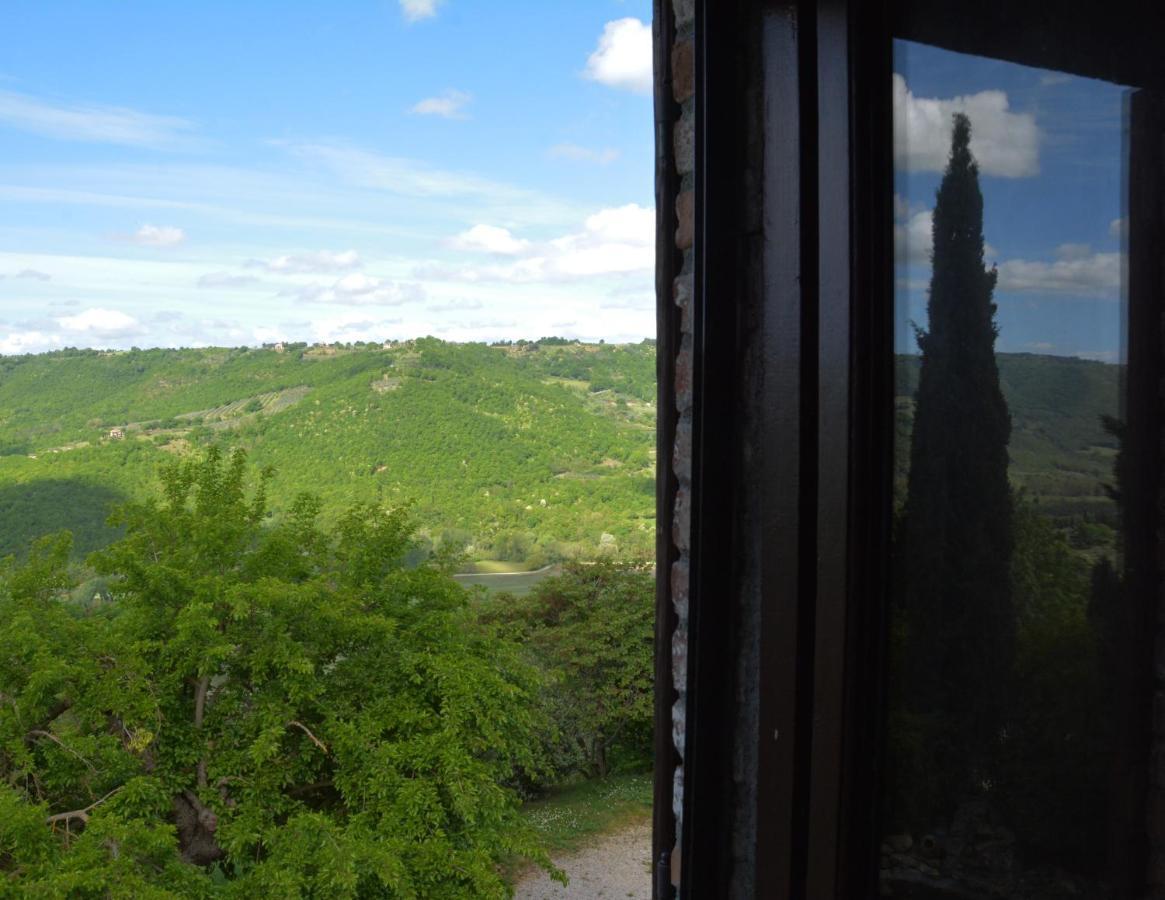 Il Poggiolo Di Parrano Guest House Ngoại thất bức ảnh